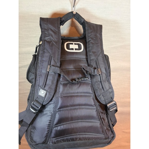 OGIO Metro Black Multi Pocket Backpack Audio Ready Laptop Travel Work Bag - Picture 3 of 16